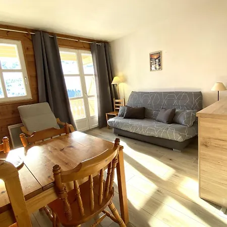Appartement Résidence Le Château De Crans - Maeva - 4 Personnes - Confort Mae-9176 *